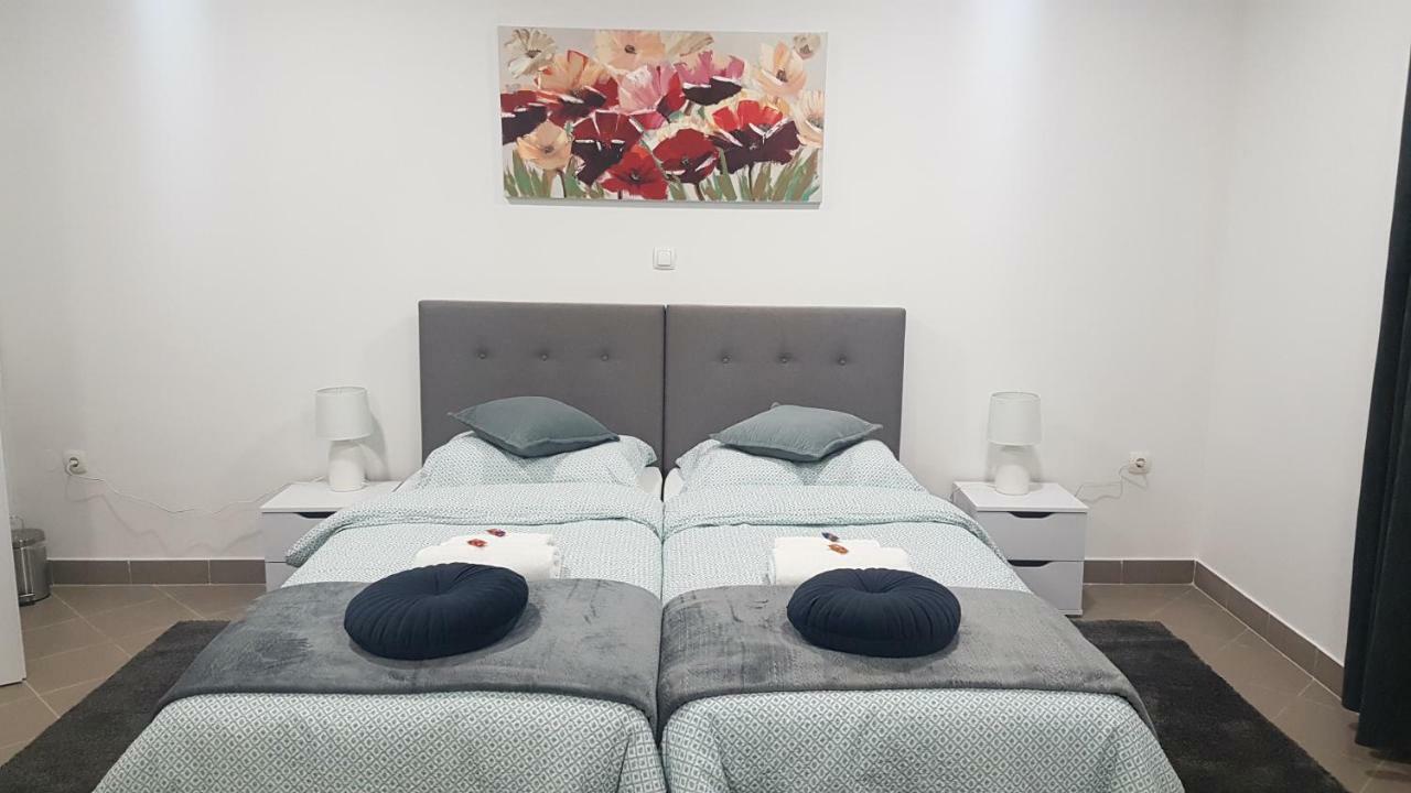 Marko Airport Rooms ヴェリカ・ゴリツァ エクステリア 写真